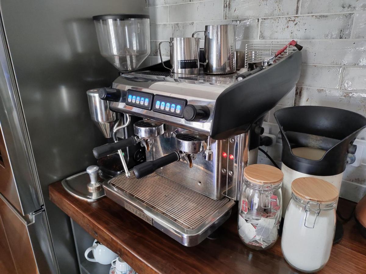 Triabunna Barracks Bed & Breakfast Екстериор снимка